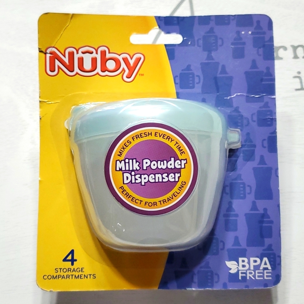Nuby Milk Powder Dispenser Container with 4 Storage Compartments, NWT